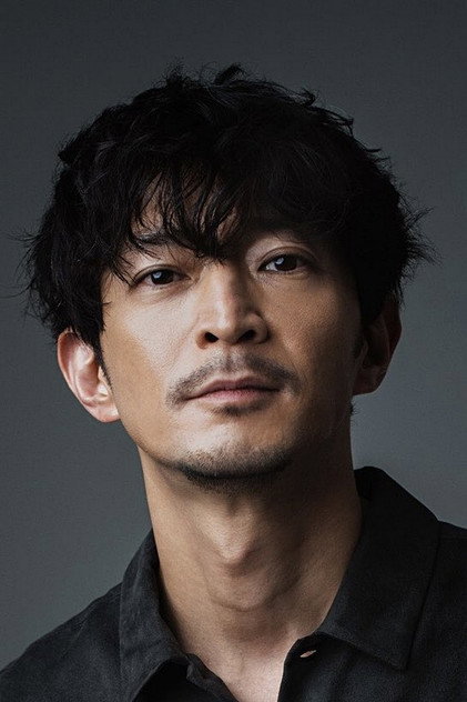 Kenjiro Tsuda as Shigatera (voice)