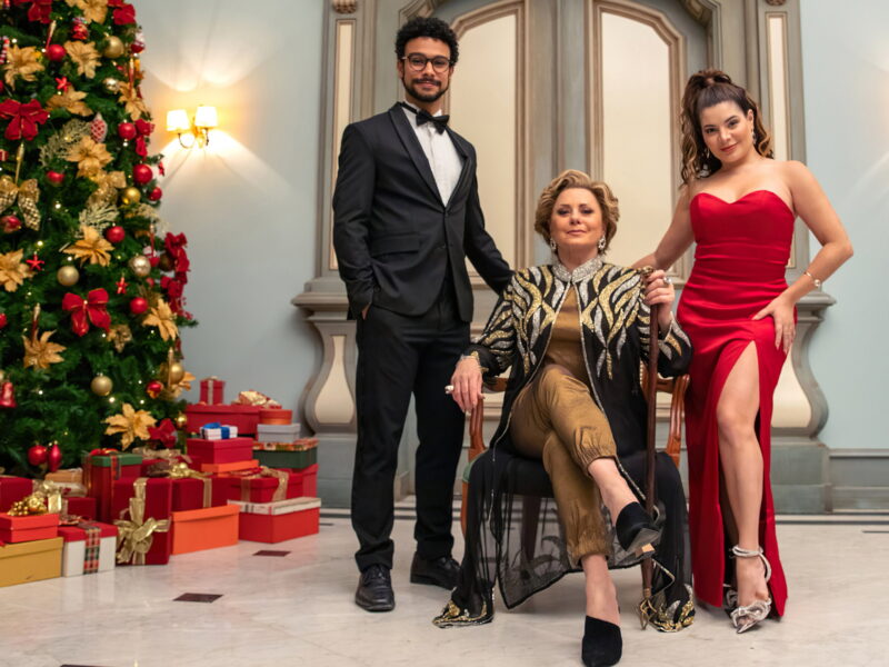 Graça’s Chaos Outshines Clichés in Brazilian Holiday Romp