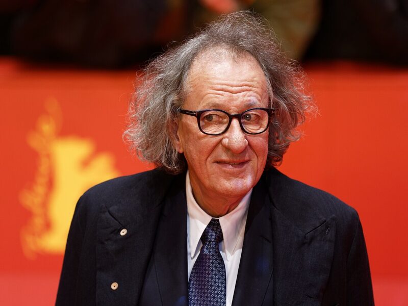 Geoffrey Rush: Australiens Triple-Crown-Sieger kehrt als Samuel Beckett zurück