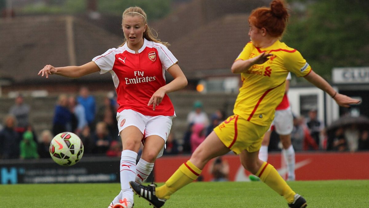 El Arsenal femenino se vino abajo ante el Paris FC mucho antes de la mano de Williamson
