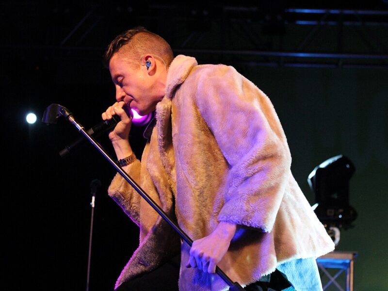 Macklemore e «Free Palestine»: la sua risposta alle polemiche non è una marcia indietro