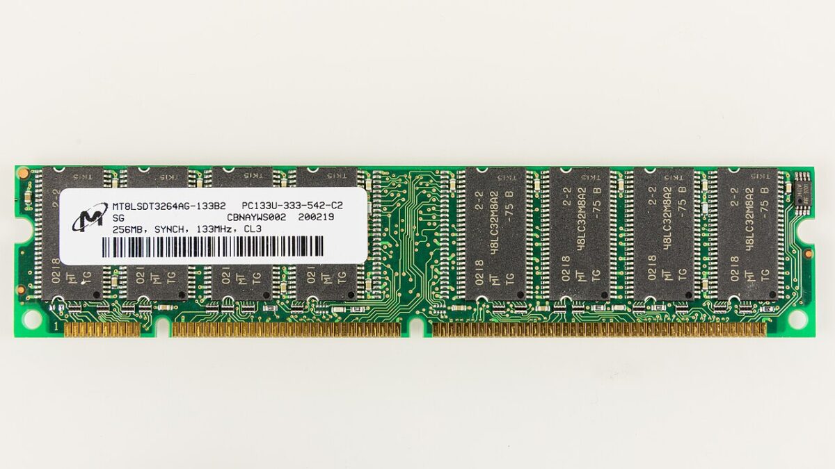Micron crée un module de 512 Go pour remplacer quatre à mesure que l’IA réinvente les serveurs