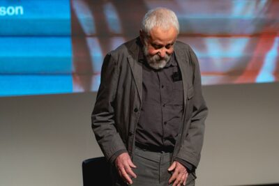 Mike Leigh