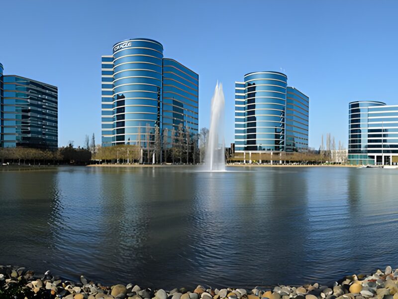 CVSSスコア9.8のOracle PeopleSoft脆弱性、ShinyHuntersに100超の組織への2週間のアクセスを許す