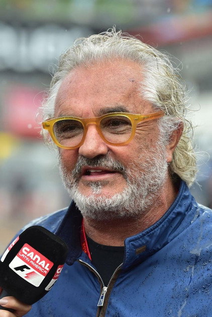 Flavio Briatore dans le rôle de Self