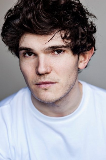 Fra Fee as Harry Huffam (voice)