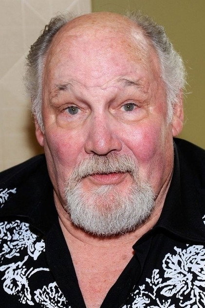 Joseph Whipp dans le rôle de Sheriff Burke