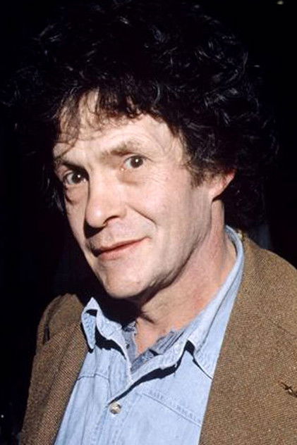 Heathcote Williams como Nick Greene / Publisher