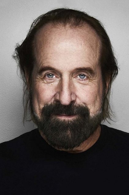 Peter Stormare como Troy