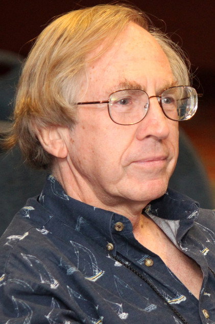 Roy Thomas som Self (archive footage)