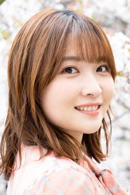 新福桜 dans le rôle de Tsukiko Shimojima (voice)
