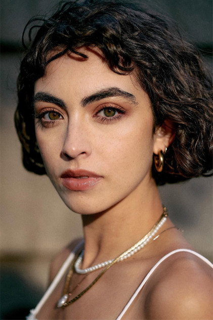 Grace Palma como Salma