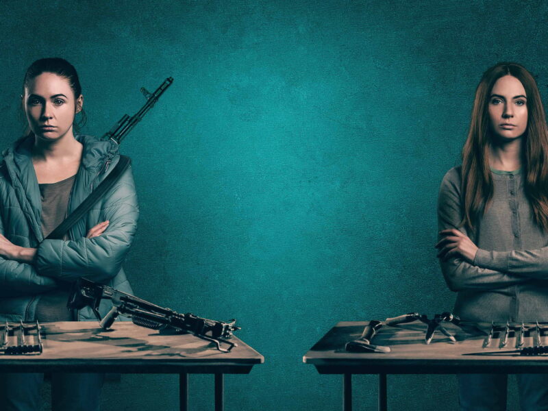 Dual: una propuesta visual ambiciosa que fracasa en su narrativa