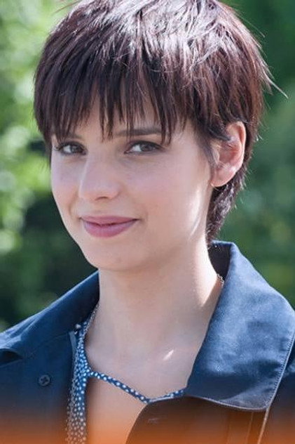 Federica Sabatini as Nadia Gravoni