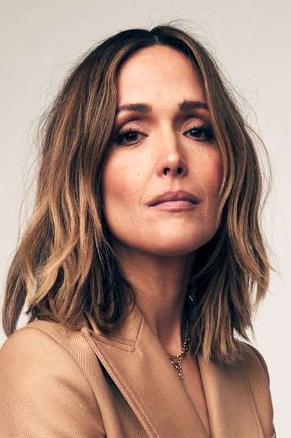 Rose Byrne as Sylvia
