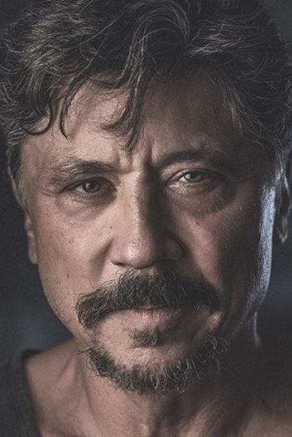 Carlos Bardem as Boro