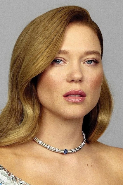 Léa Seydoux as Lady Margot Fenring