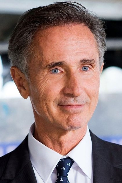 Thierry Lhermitte como Henri Giraud