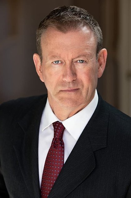 Bill Kelly como Sheriff Jackson