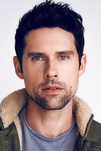Benjamin Hollingsworth as Dan Brady
