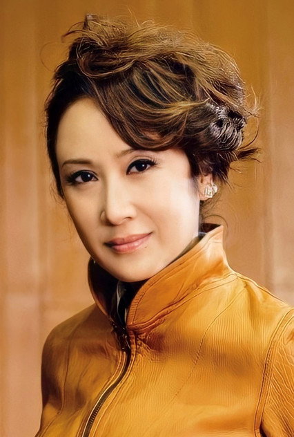 呂珊 como Deputy Commissioner of Police