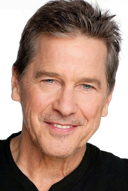 Tim Matheson as Vernon 'Doc' Mullins