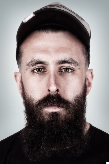 Scroobius Pip als Jess' Dad