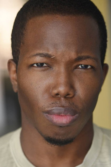 Lorenzo Yearby como Ben