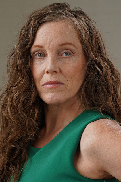 Tordy Clark como Sharon The Trucker