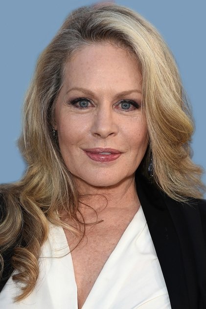 Beverly D'Angelo as Gertrude