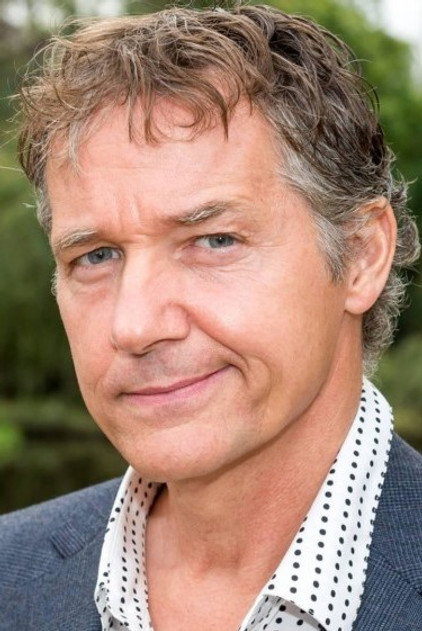 Thom Hoffman como King William of Orange