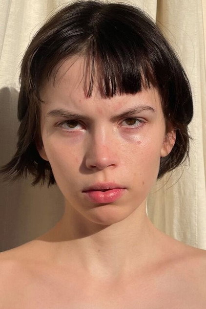 Emilia Nöth como Maryam
