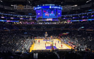 Lawrence Tanter, la voz de los Lakers que hizo de la contención un arte, muere a los 76