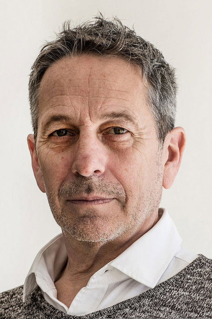 Alfredo Castro dans le rôle de Adolfo Sardá