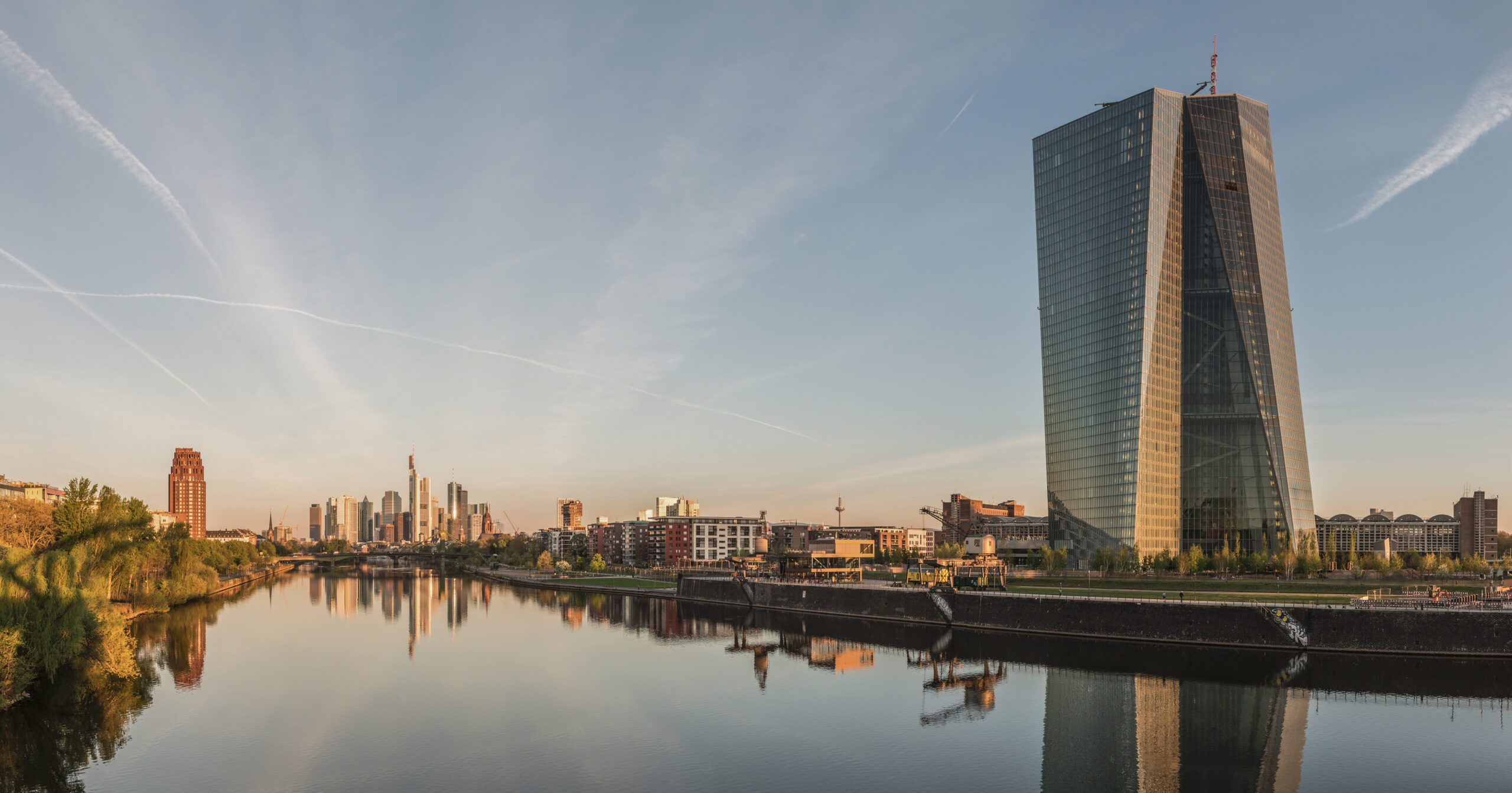 ECB hæver til 2,50 procent: energiinflation driver euroen til 3,3 procent