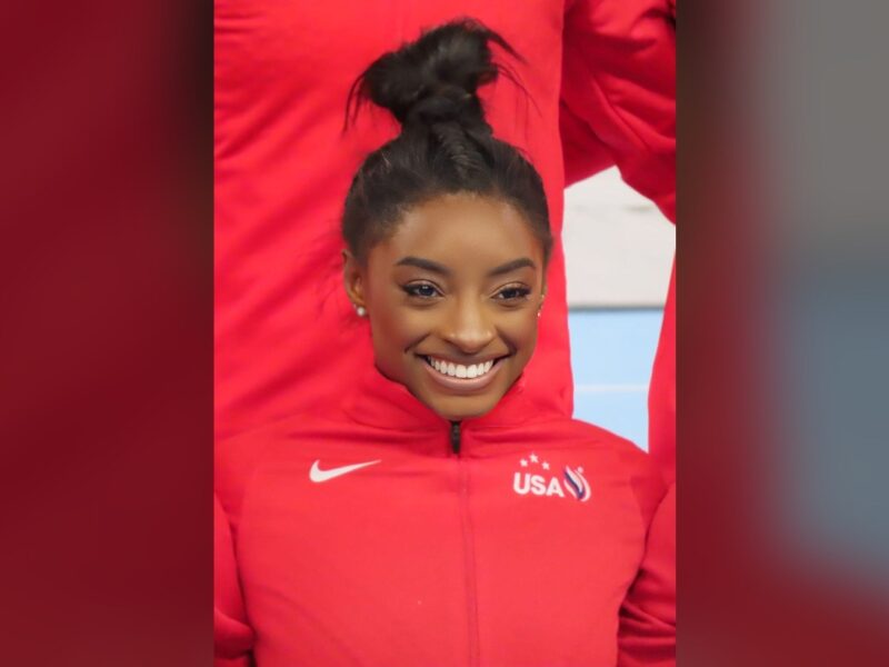 Simone Biles, वह जिम्नास्ट जिसने टोक्यो में रुककर खेल की सोच बदल दी
