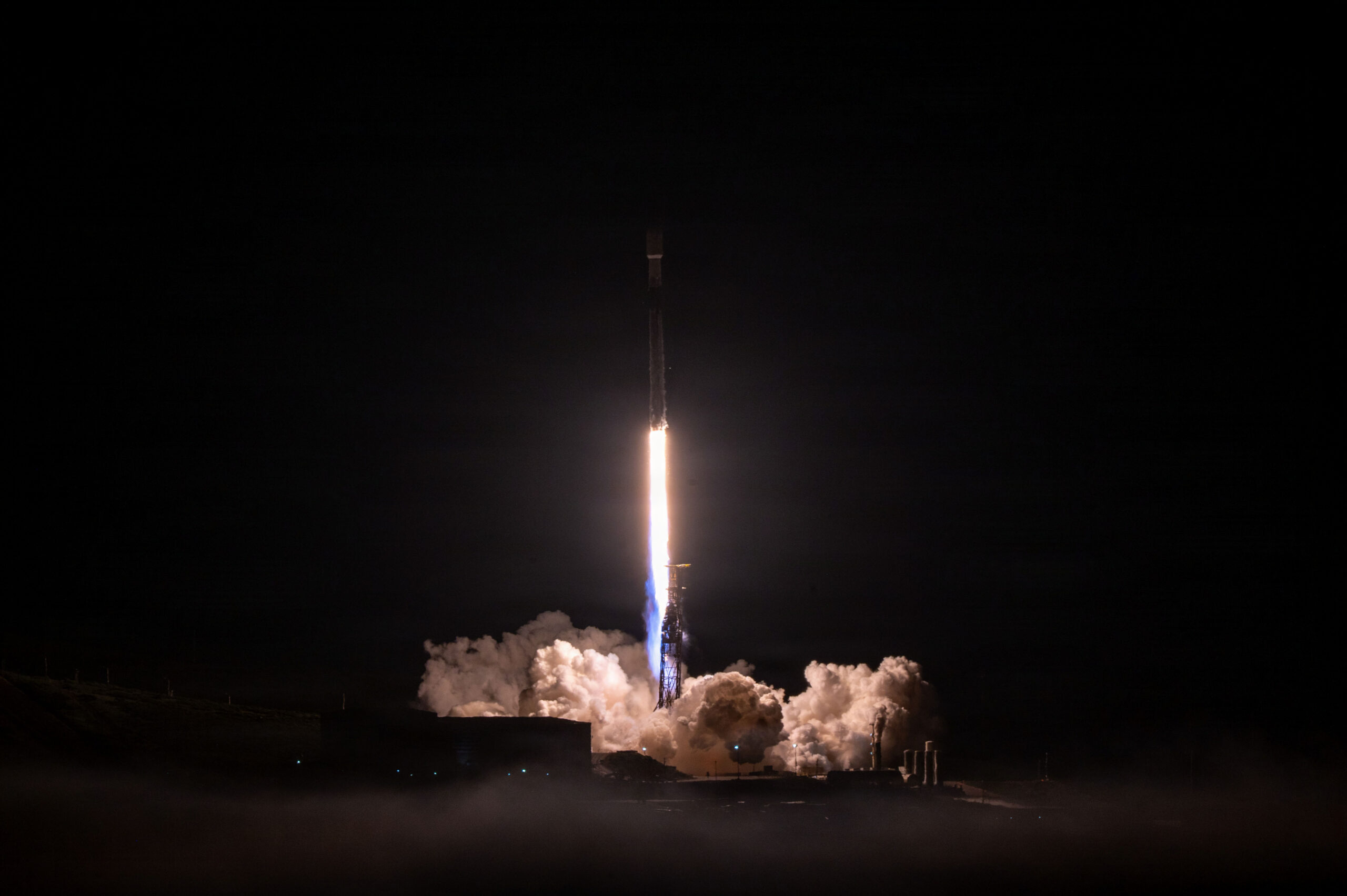 Photo: latam.martincid.com Google Sends AI Chips to Space: Why They Can Only Run for 15 Minutes