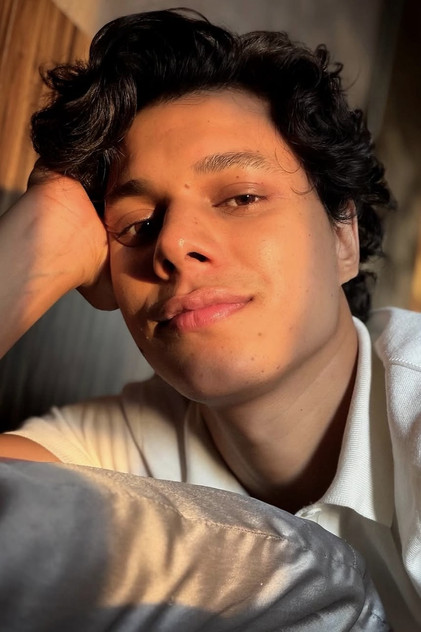 Piyush Khati como Mayank
