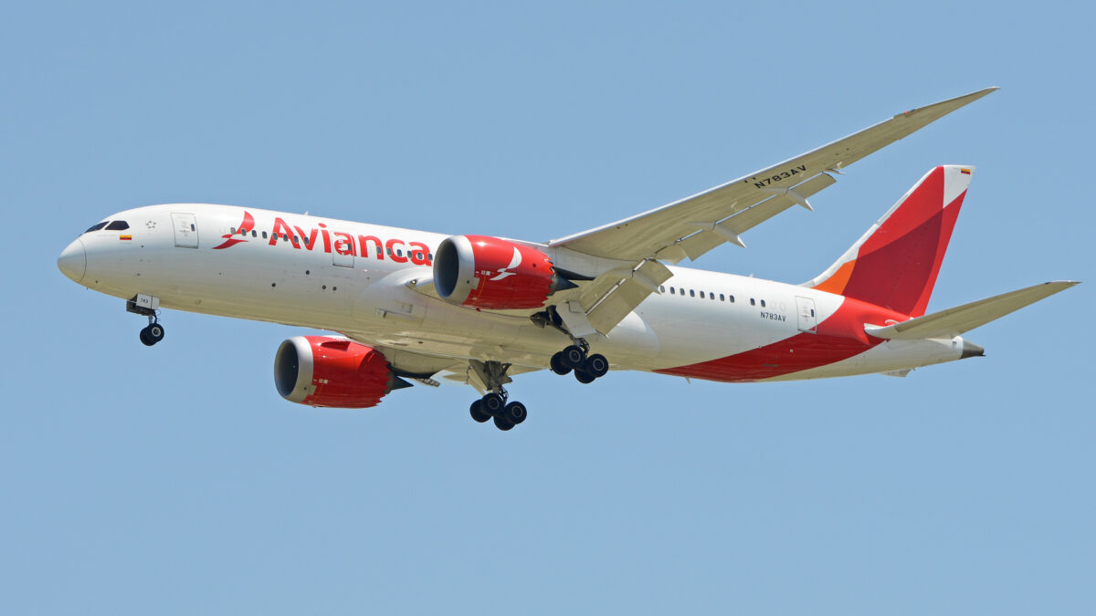 Avianca convirtió el caso de Yeferson Cossio en un manual contra los influencers problemáticos