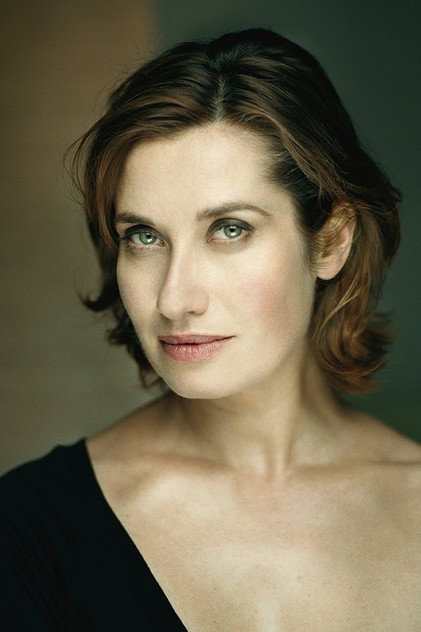 Emmanuelle Devos como Carole Laurenti