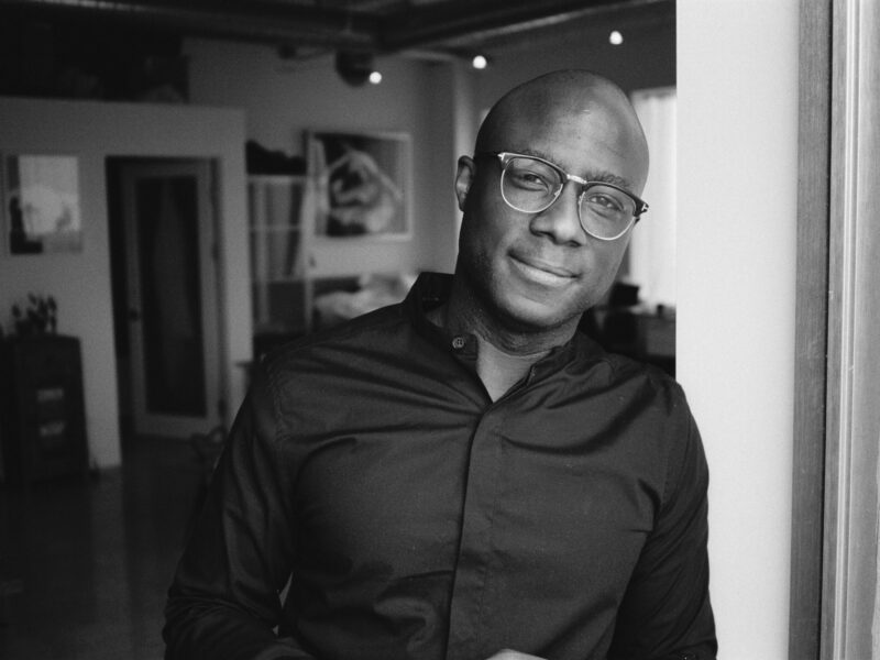 Barry Jenkins, le cinéaste qui fait parler le silence