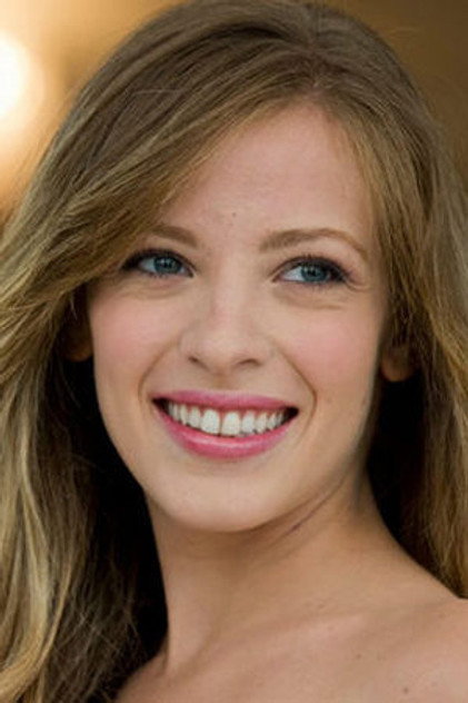 Laura Adriani como Daniela