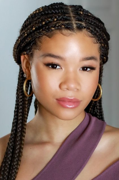 Storm Reid como June