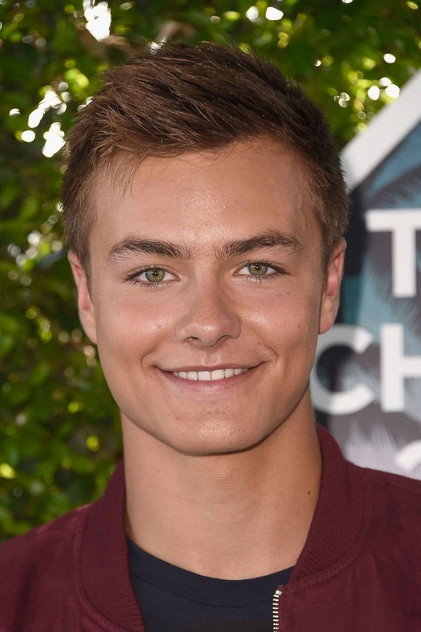 Peyton Meyer as Jordan Van Draanen