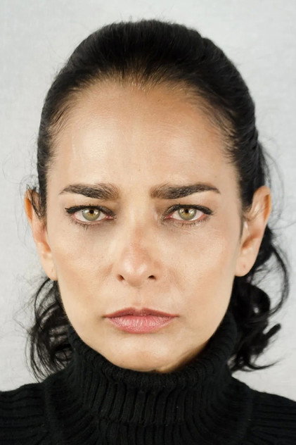 Jacqueline Arenal as Greta Volcán