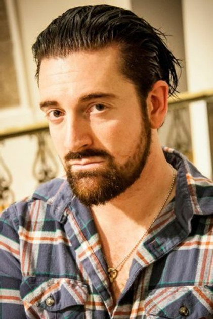 Brandon Van Vliet como Actor