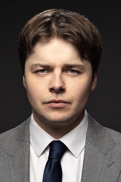Brendan Meyer como Rob