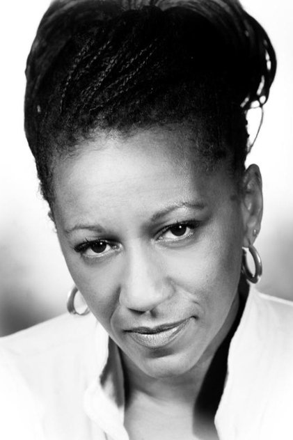 Clare Perkins as Cleve