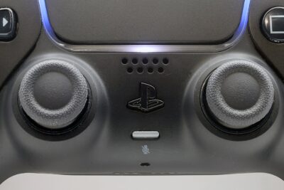 "DualSense"