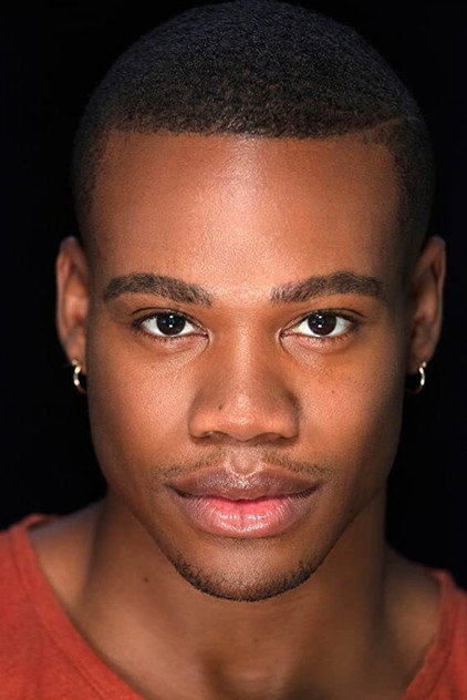 Justin Sams 역 Sebastian